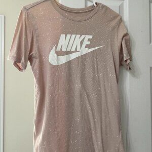NIKE Dusty Pink T-shirt - Size S